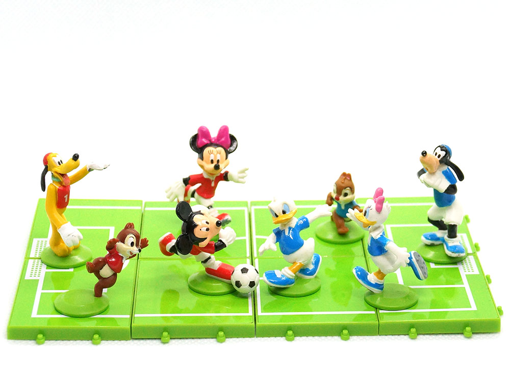 ディズニーキャラクターサッカーフィギュア